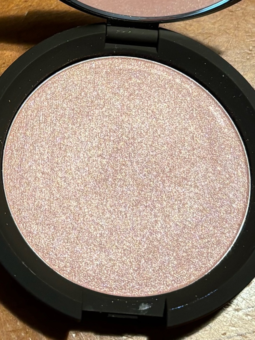 BECCA Shimmering Skin Pressed Powder Rose Quartz - Picture 9 of 16